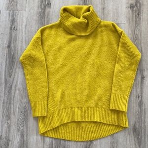 Old Navy Slouchy Turtleneck S